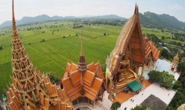 นมัสการหลวงพ่อชินประทานพร ณ วัดถ้ำเสือ