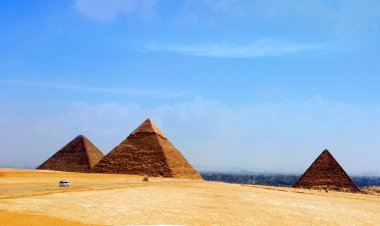 ตะลุยทะเลทราย ชมมหาปิรามิดแห่งเมืองกีซ่า