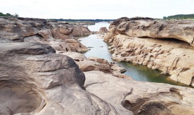 แกรนด์แคนยอนแห่งน้ำโขง สามพันโบกเมืองอุบล