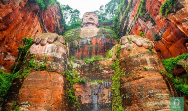 พระพุทธรูปสลักเล่อซัน พระพุทธรูปองค์ใหญ่ที่สุดในโลก มรดกโลก UNESO