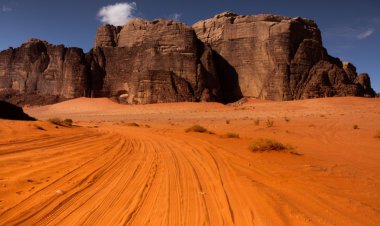 ทะเลทรายวาดิรัม 1 ในทะเลทรายที่สวยที่สุดในโลก ประเทศจอร์แดน