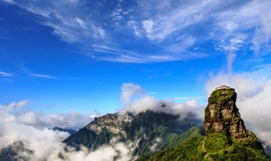 ฟานจิ้นซาน แหล่งท่องเที่ยวธรรมชาติของจีน